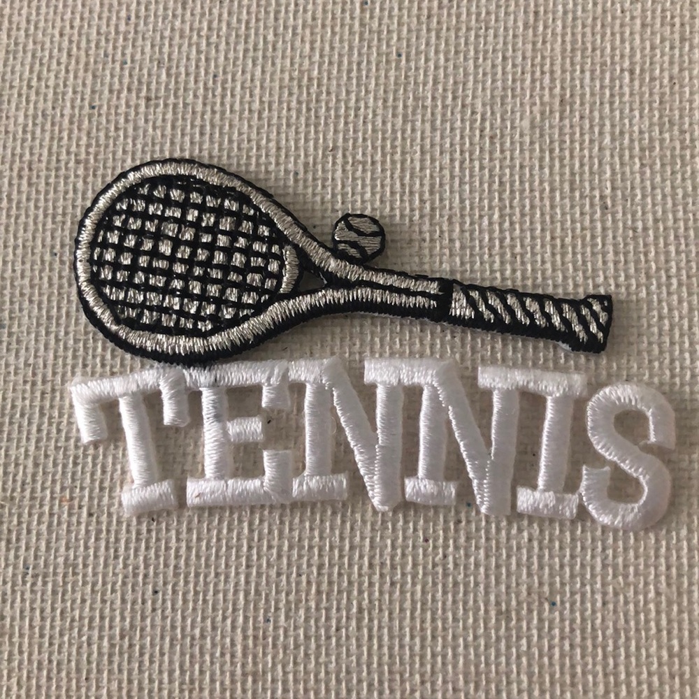 10/$10 - Vintage Tennis 🎾 Appliqué
